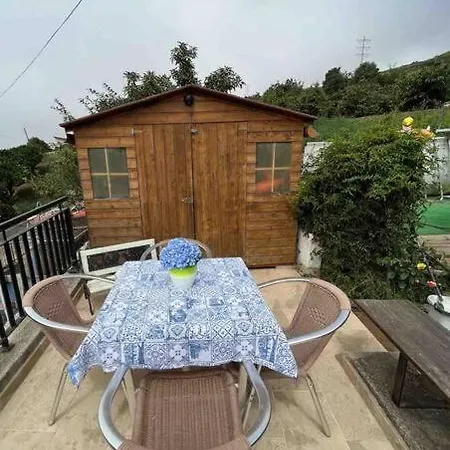 La Casita De La Pared